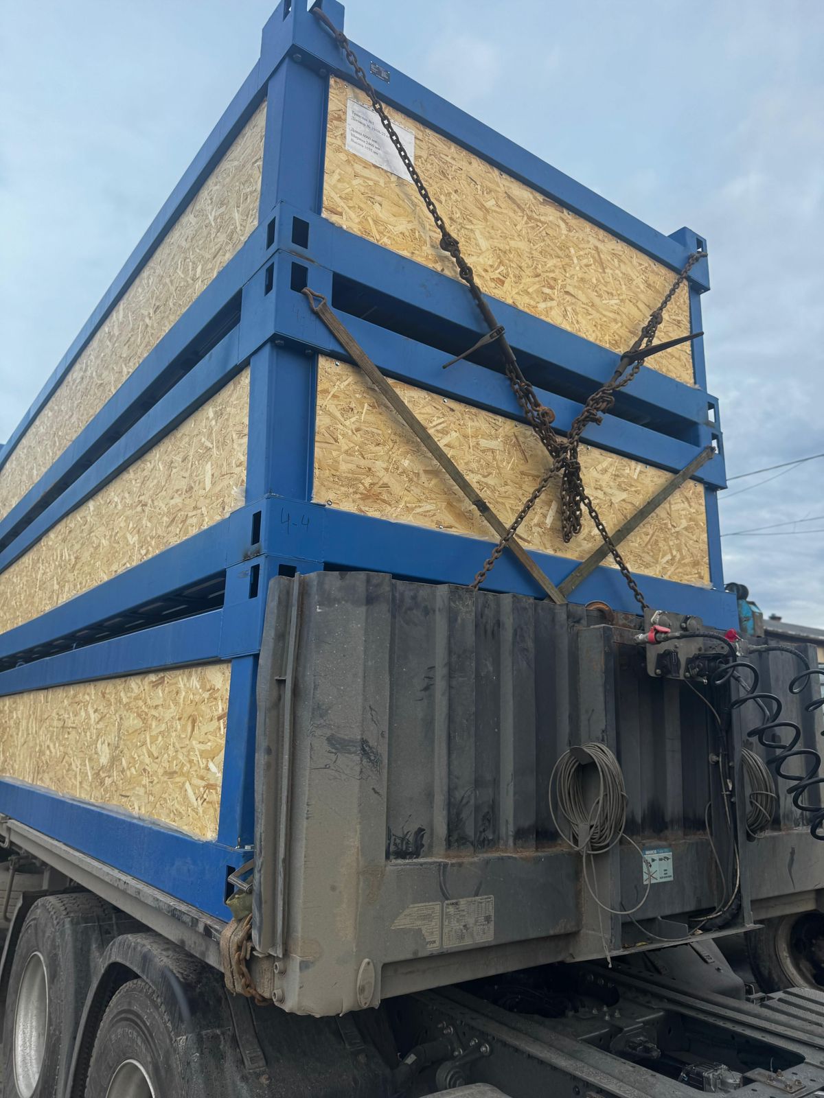 Модульное здание 10×6 м в упаковке ТРАНСПАК (4 модуля).