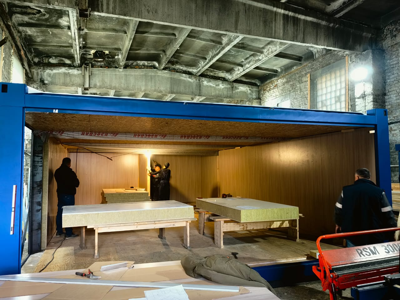 Модульное здание 10×6 м в упаковке ТРАНСПАК (4 модуля).